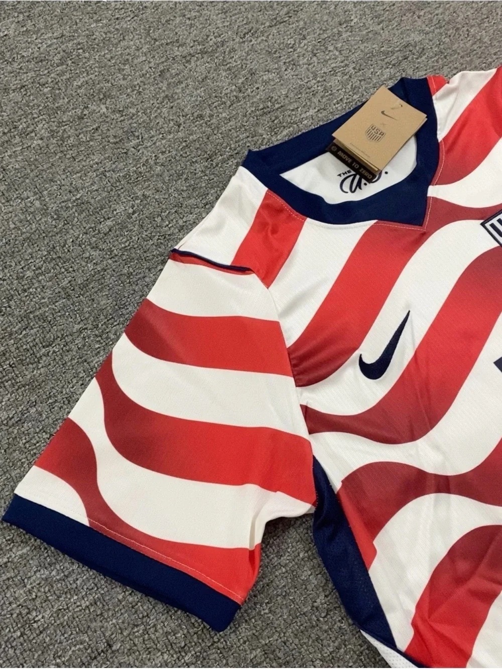 Nike USA Red, White & Navy Soccer Jersey with Number 10 - Picture 2 of 5